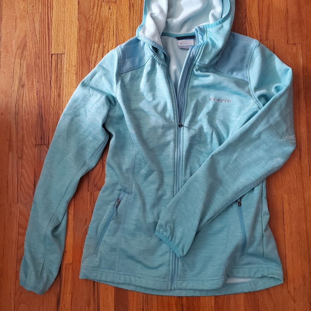Columbia Women's zip up hooded jacket